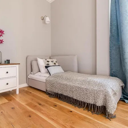 Old Town Plac Zamkowy - Comfortable By Renters